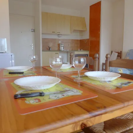 Les Pins Ensoleilles.2 Apartman *